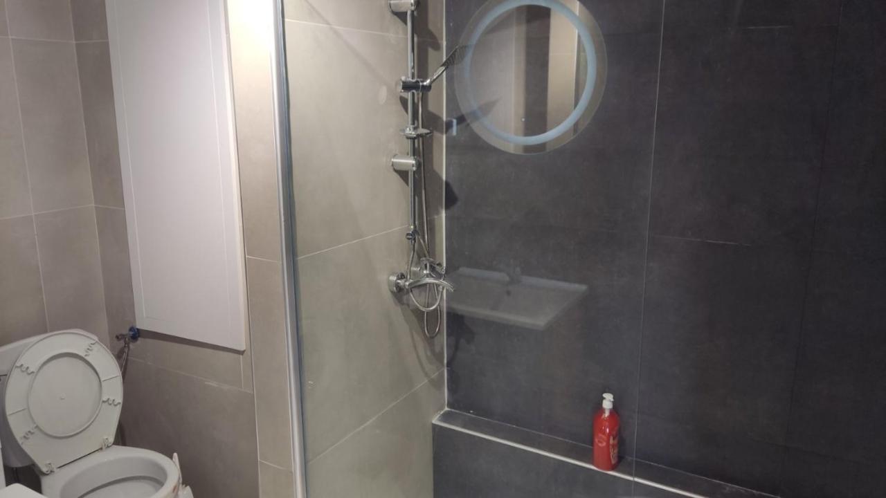 Sky View Luxury Center Skopje Apartments Екстериор снимка