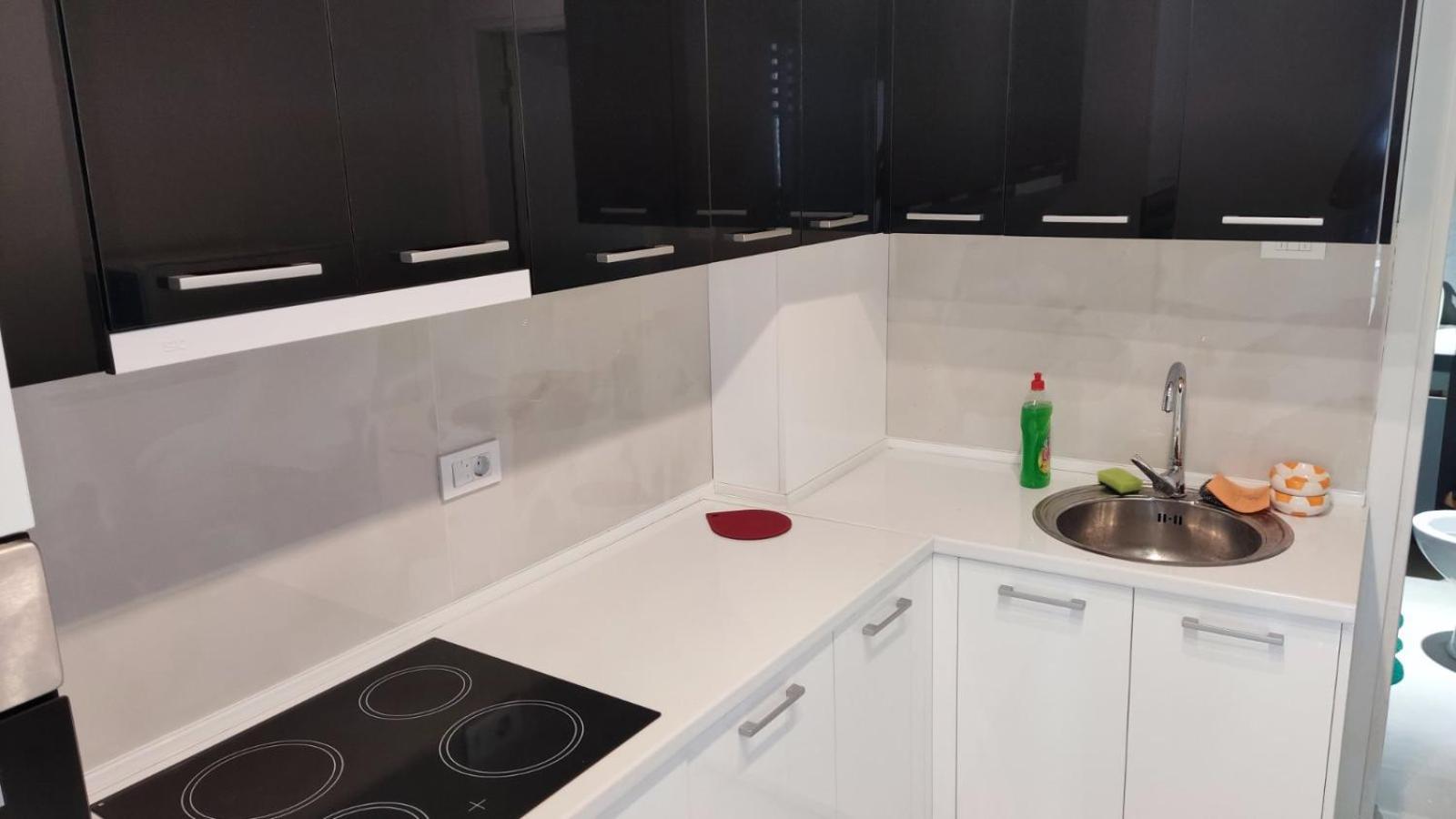 Sky View Luxury Center Skopje Apartments Екстериор снимка