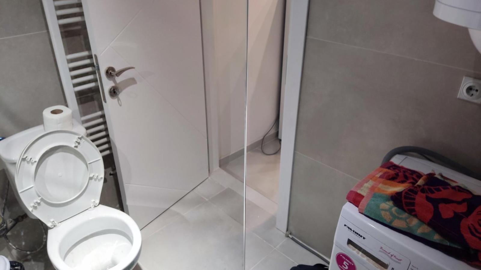 Sky View Luxury Center Skopje Apartments Екстериор снимка